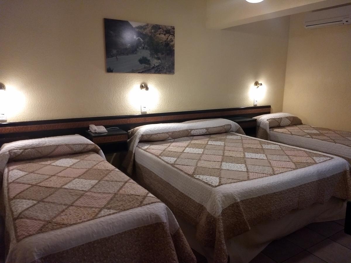 Hotel Suma Huasi サン・フェルナンド・デル・バジェ・デ・カタマルカ エクステリア 写真